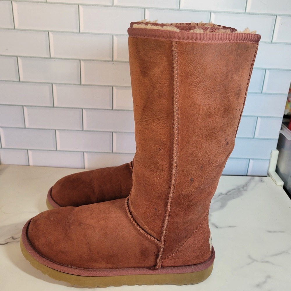 UGG Classic Tall Boots Womens Size 7 5815 Terracotta Suede Sheepskin Cozy Warm